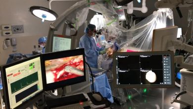 تقنية جديدة تضيء الأورام السرطانية أثناء الجراحة